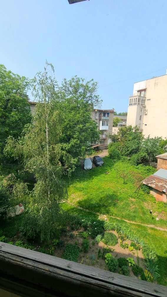 Продаж 2-кімнатної квартири 45 м², Магомаева, 10