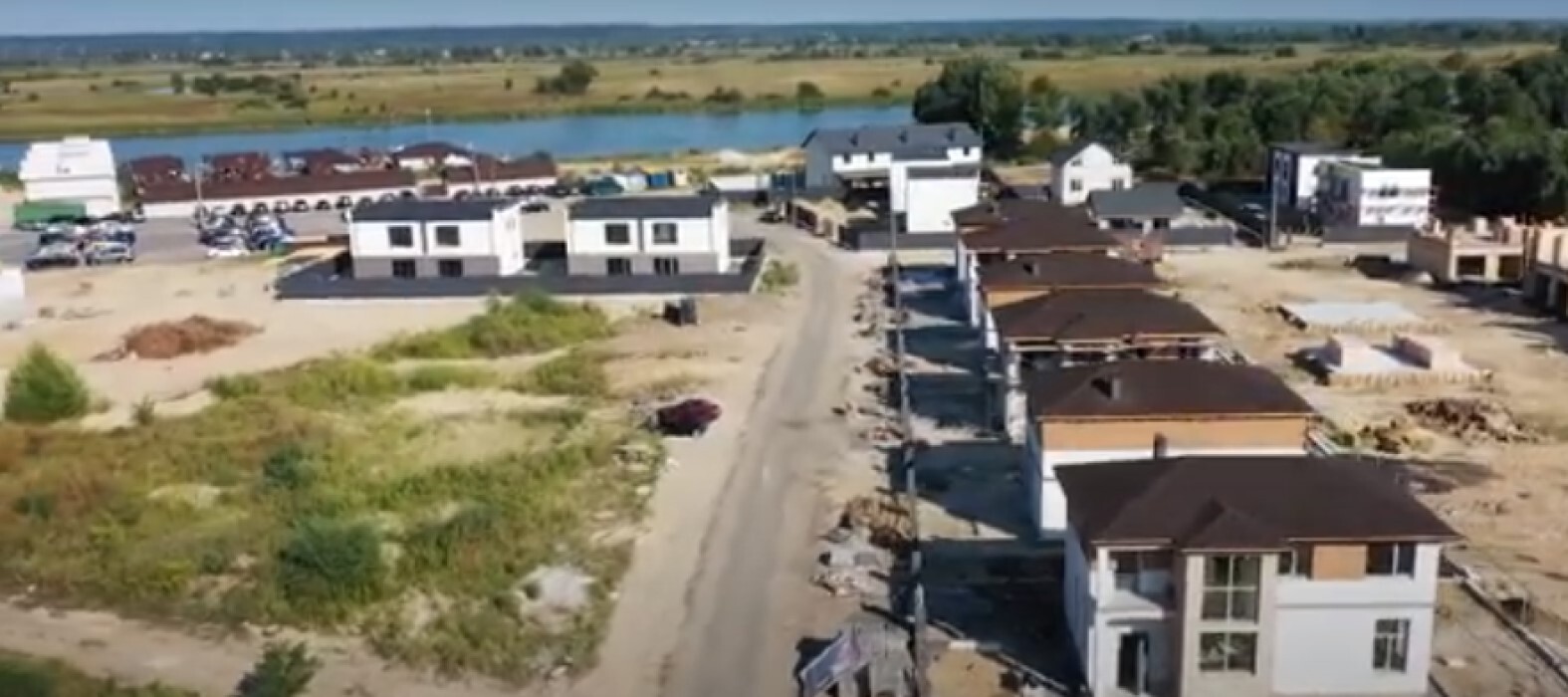 Оренда дуплексу 117 м², Центральна вул.
