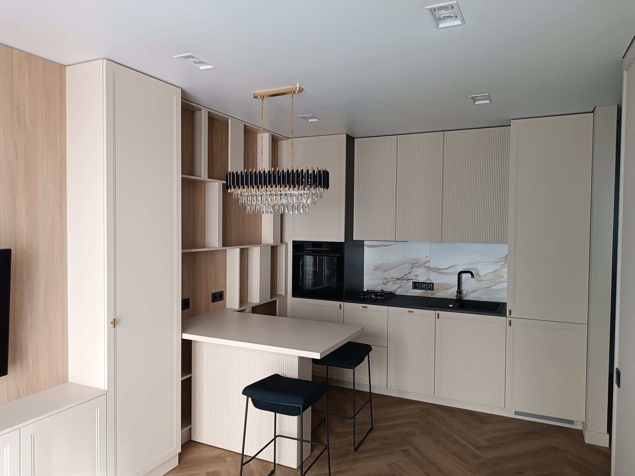 Продаж 1-кімнатної квартири 39.9 м²