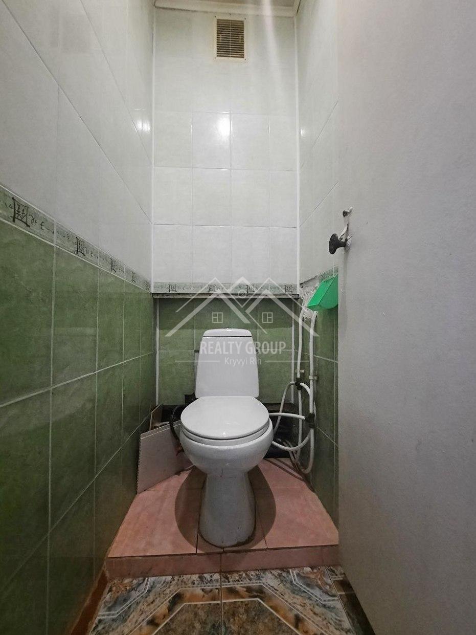 Продажа 3-комнатной квартиры 58 м², Космонавтов ул., 17