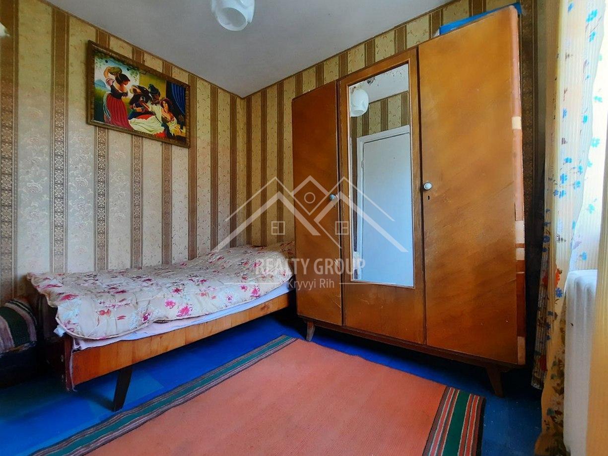 Продажа 3-комнатной квартиры 58 м², Космонавтов ул., 17