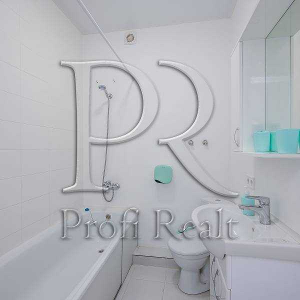 Продажа 1-комнатной квартиры 28 м², Соборная ул., 103/13