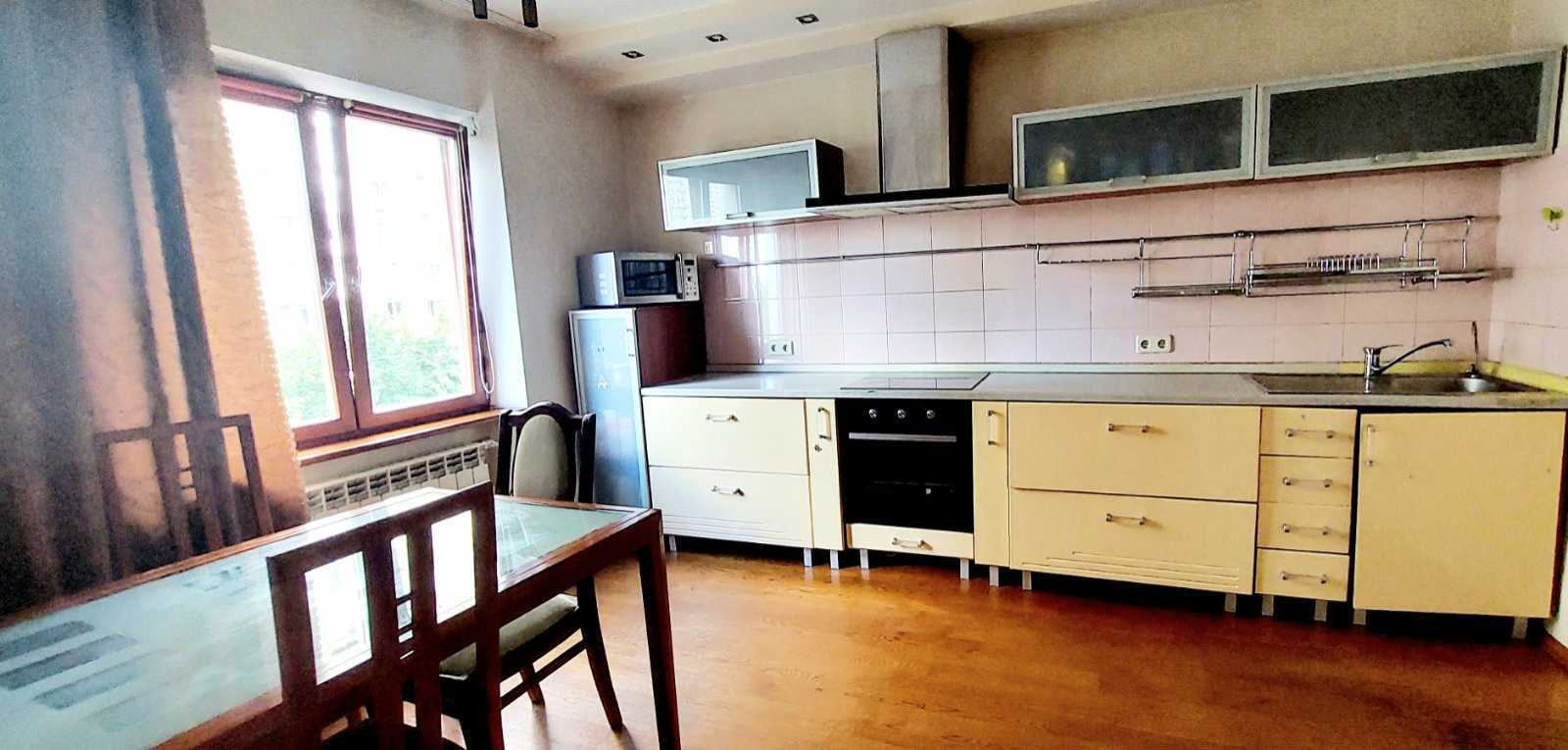 Продажа 3-комнатной квартиры 87 м², Урловская ул., 9