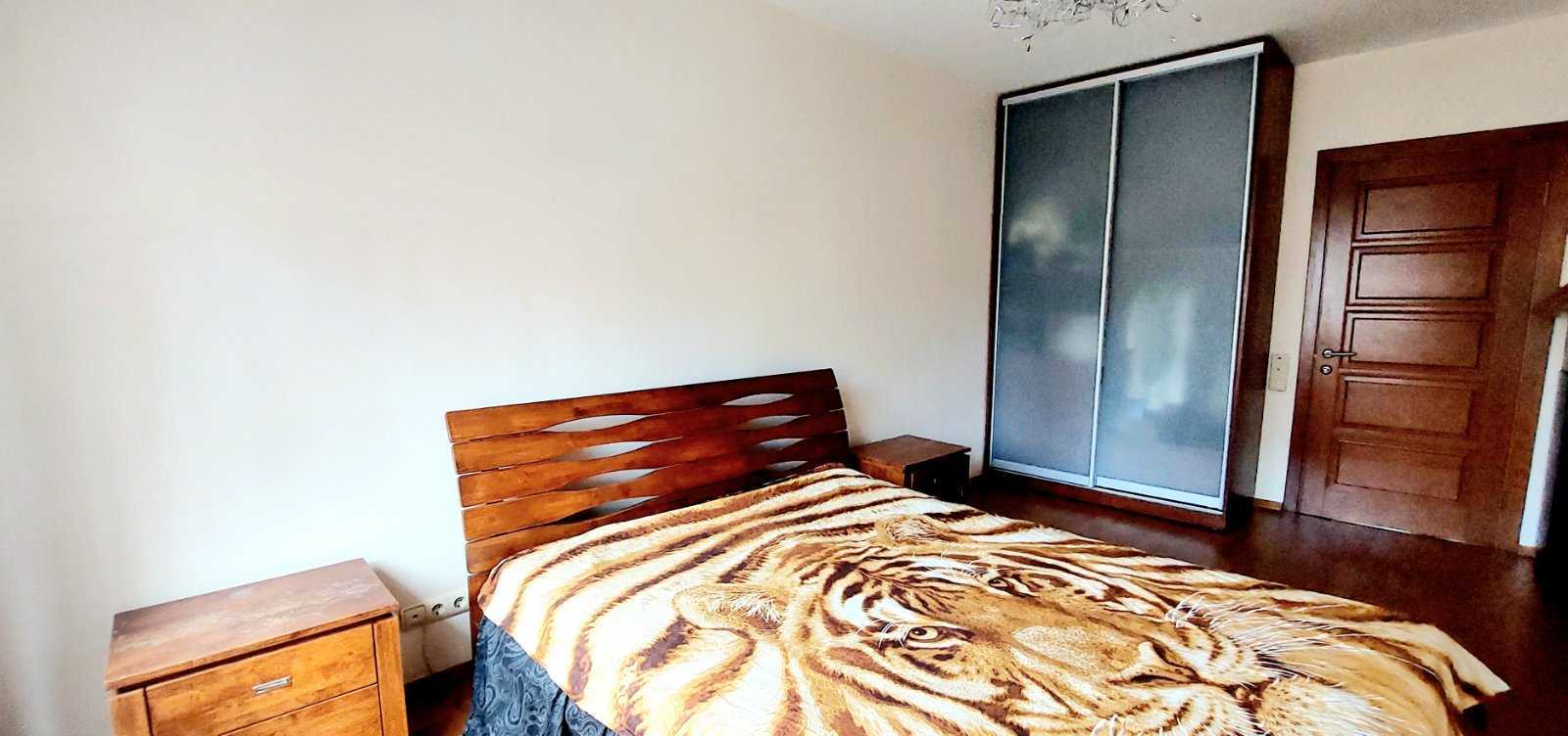 Продажа 3-комнатной квартиры 87 м², Урловская ул., 9