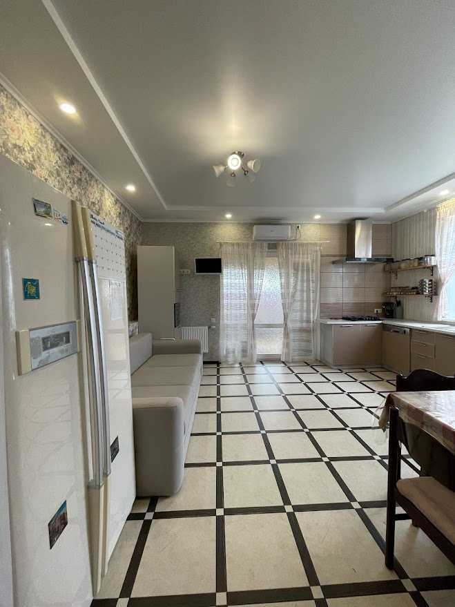 Продаж будинку 179 м², Білозіра
