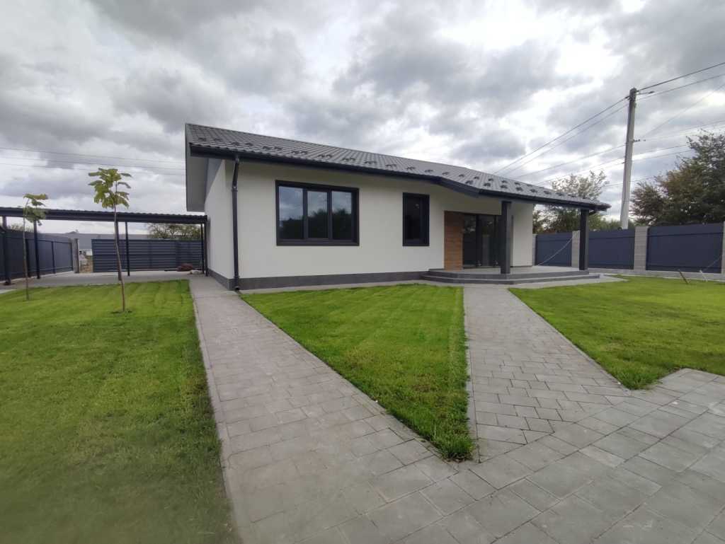 Продаж будинку 100 м², Лесі Українкі