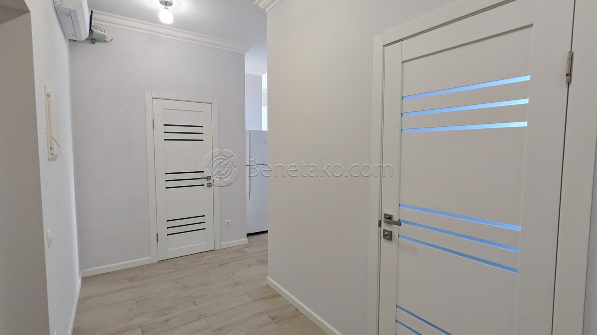 Продажа 2-комнатной квартиры 61 м², Леонтовича ул.