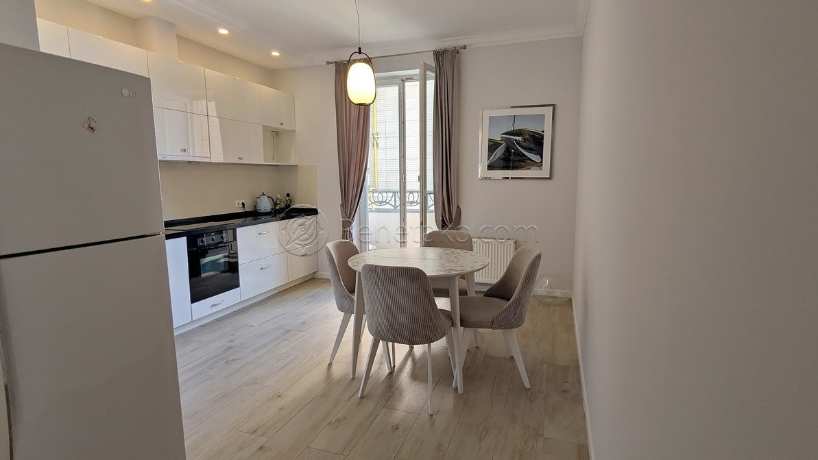 Продажа 2-комнатной квартиры 61 м², Леонтовича ул.