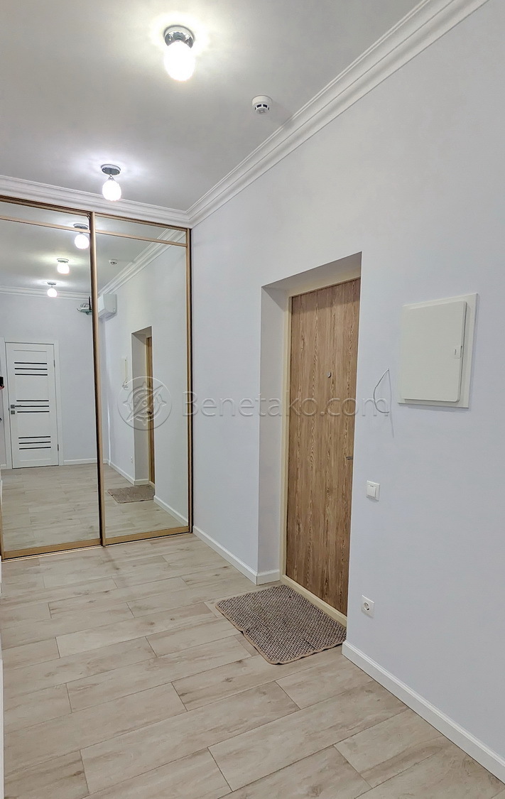 Продажа 2-комнатной квартиры 61 м², Леонтовича ул.