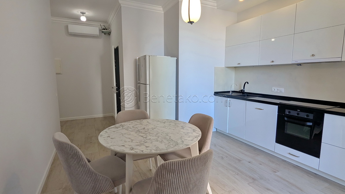 Продажа 2-комнатной квартиры 61 м², Леонтовича ул.