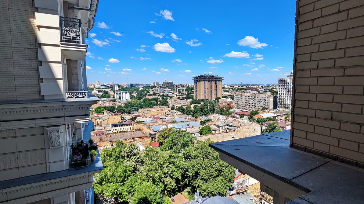 Продажа 2-комнатной квартиры 61 м², Леонтовича ул.