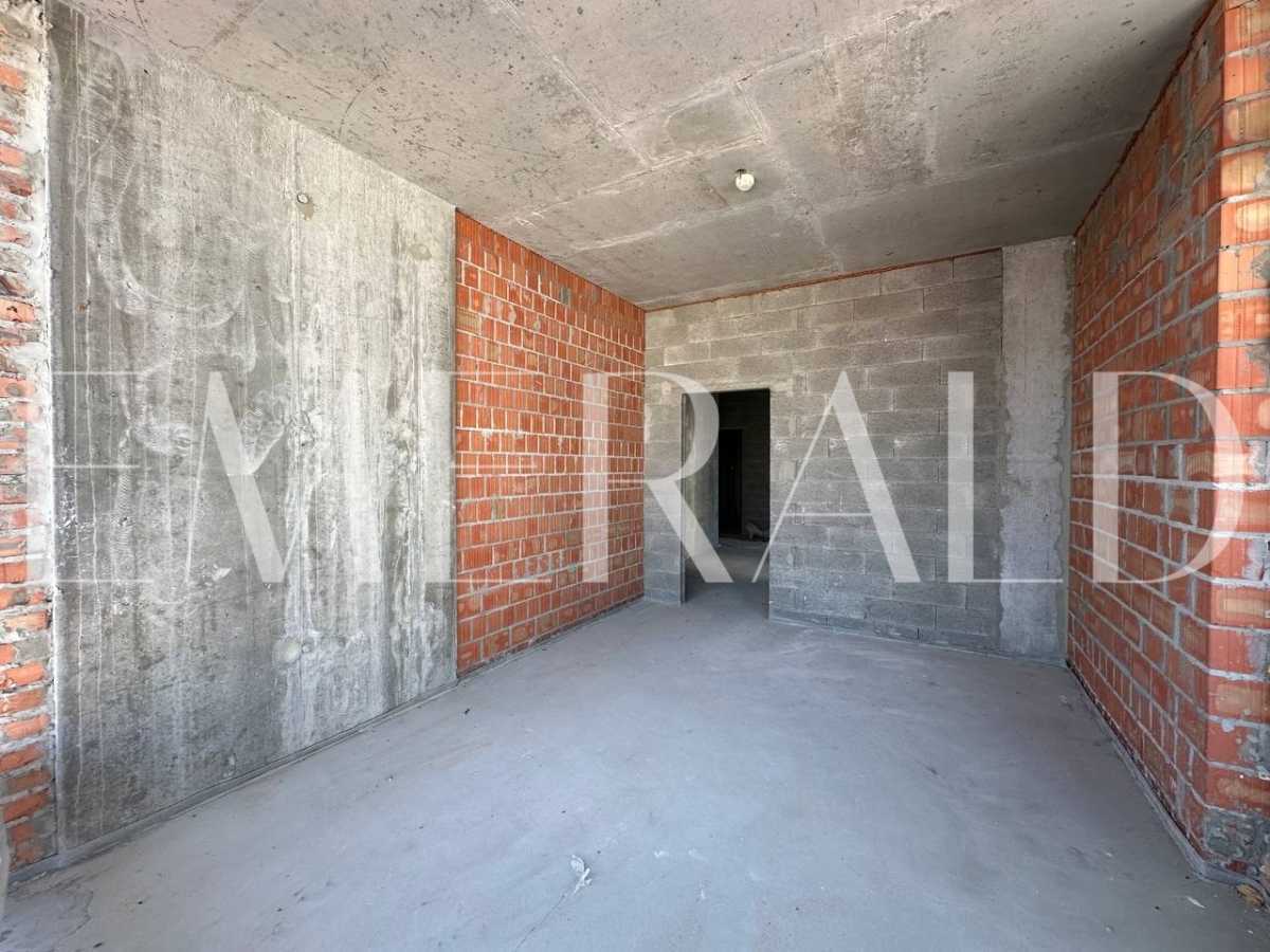 Продаж 2-кімнатної квартири 74.5 м², Каховська вул., 62