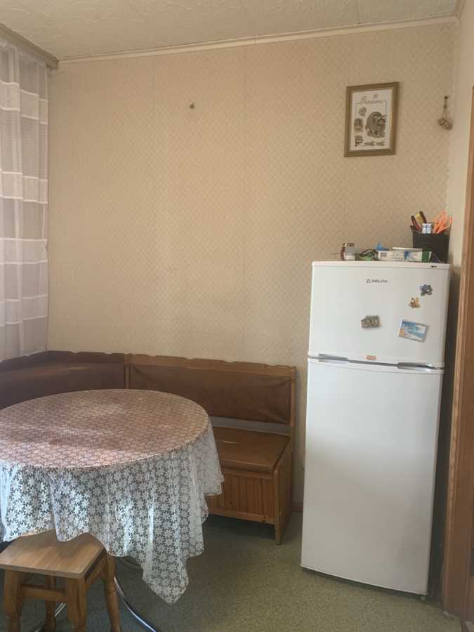 Продаж 2-кімнатної квартири 52 м², Лариси Руденко вул., 9