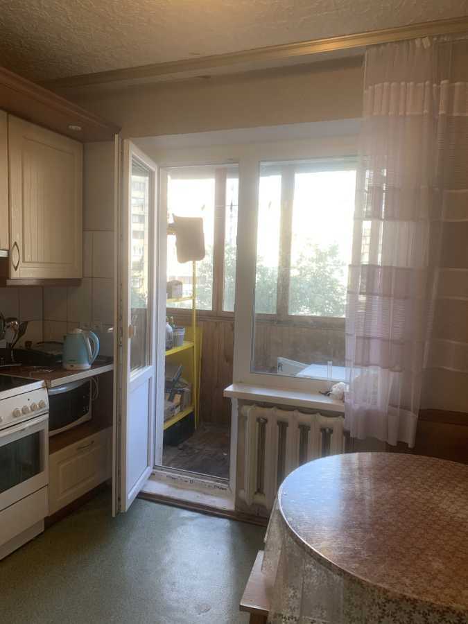 Продаж 2-кімнатної квартири 52 м², Лариси Руденко вул., 9