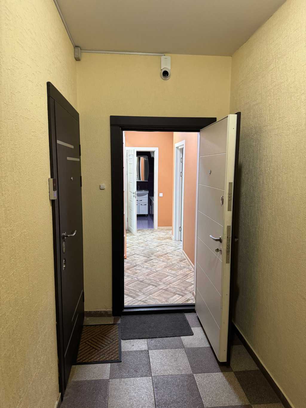 Продажа 1-комнатной квартиры 40 м², Братская ул., 12