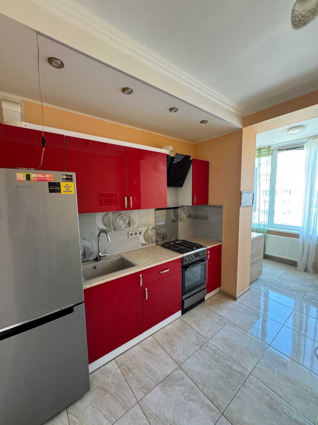 Продажа 1-комнатной квартиры 40 м², Братская ул., 12