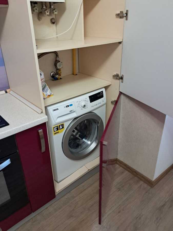 Продажа 1-комнатной квартиры 43 м², Літературна, 6