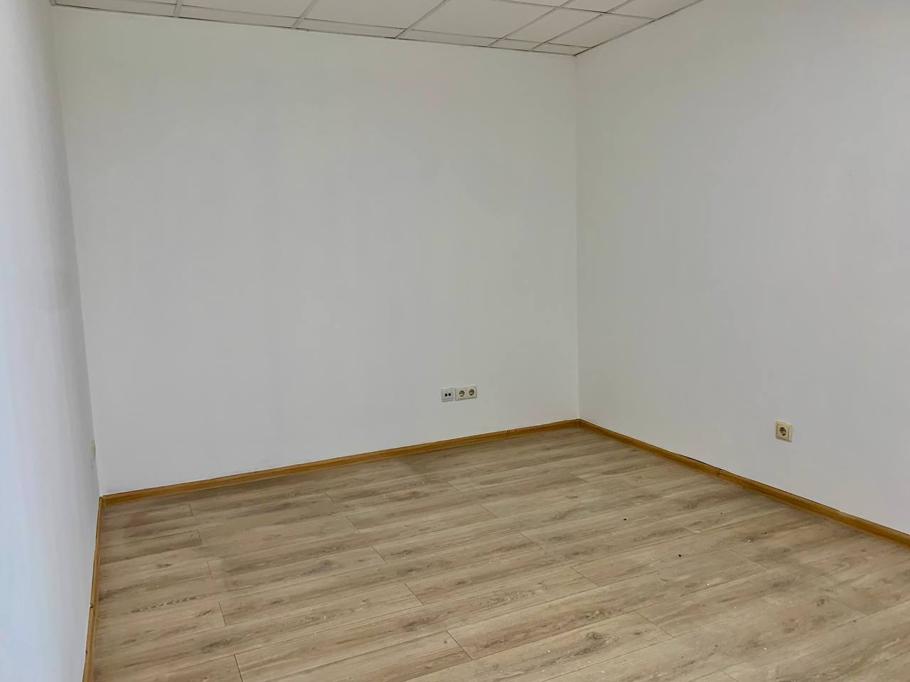 Аренда офиса 80 м², Баррикадный пер., вул.1