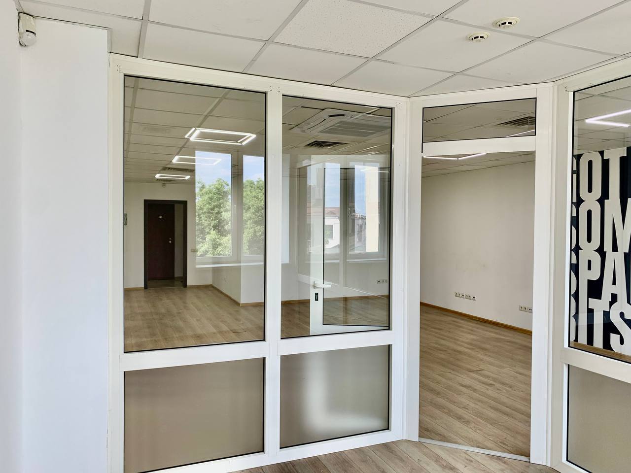 Аренда офиса 80 м², Баррикадный пер., вул.1
