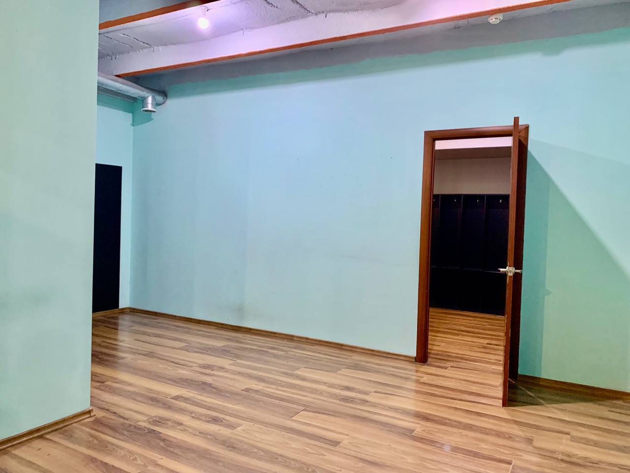 Оренда офісу 140 м², Барикадна вул.