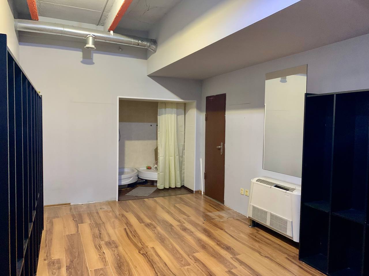 Оренда офісу 140 м², Барикадна вул.