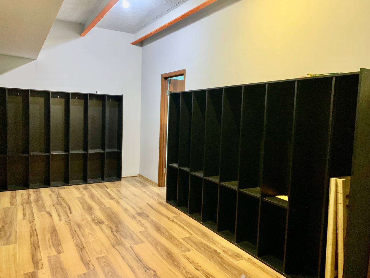 Оренда офісу 140 м², Барикадна вул.