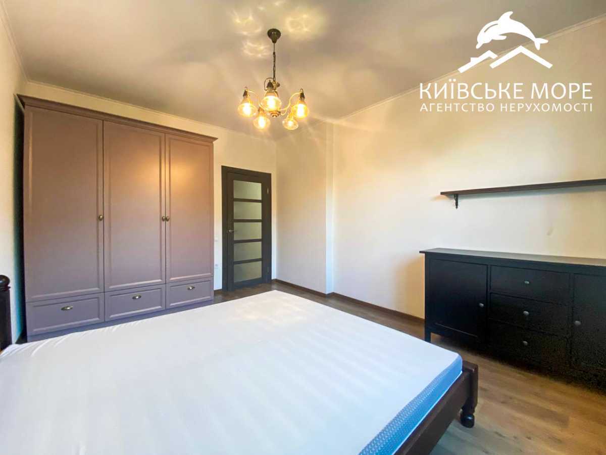 Оренда 3-кімнатної квартири 86 м², Воскресенська вул., 18