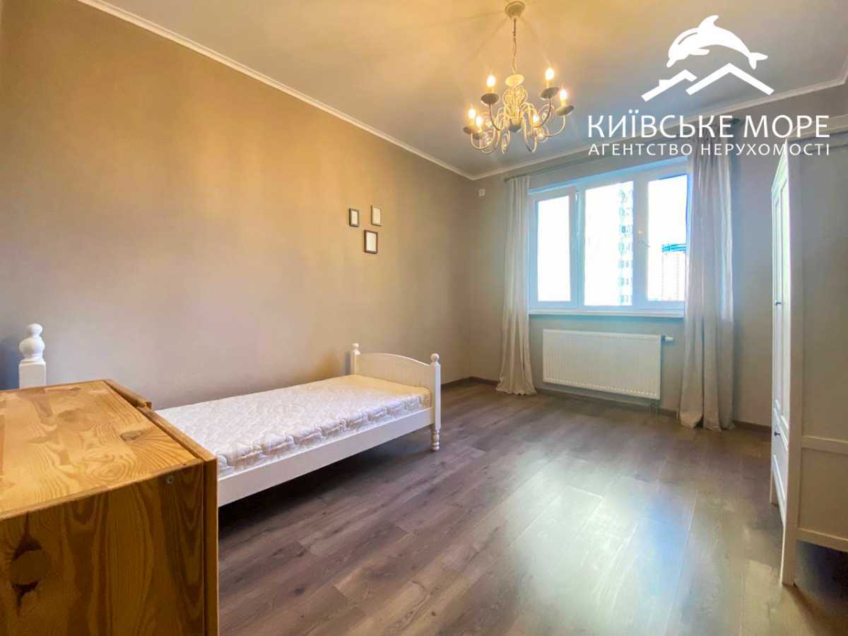 Оренда 3-кімнатної квартири 86 м², Воскресенська вул., 18