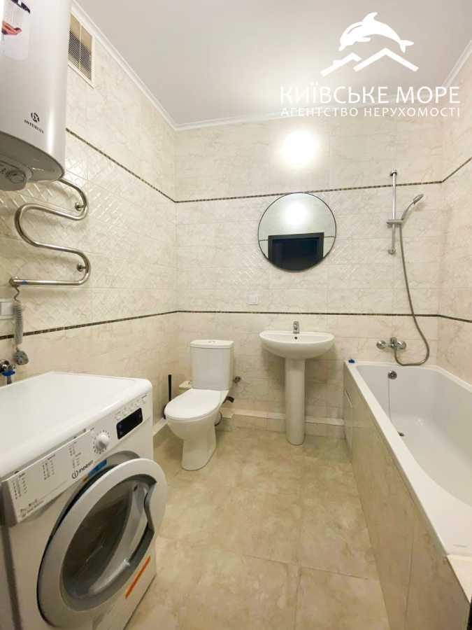 Оренда 3-кімнатної квартири 86 м², Воскресенська вул., 18