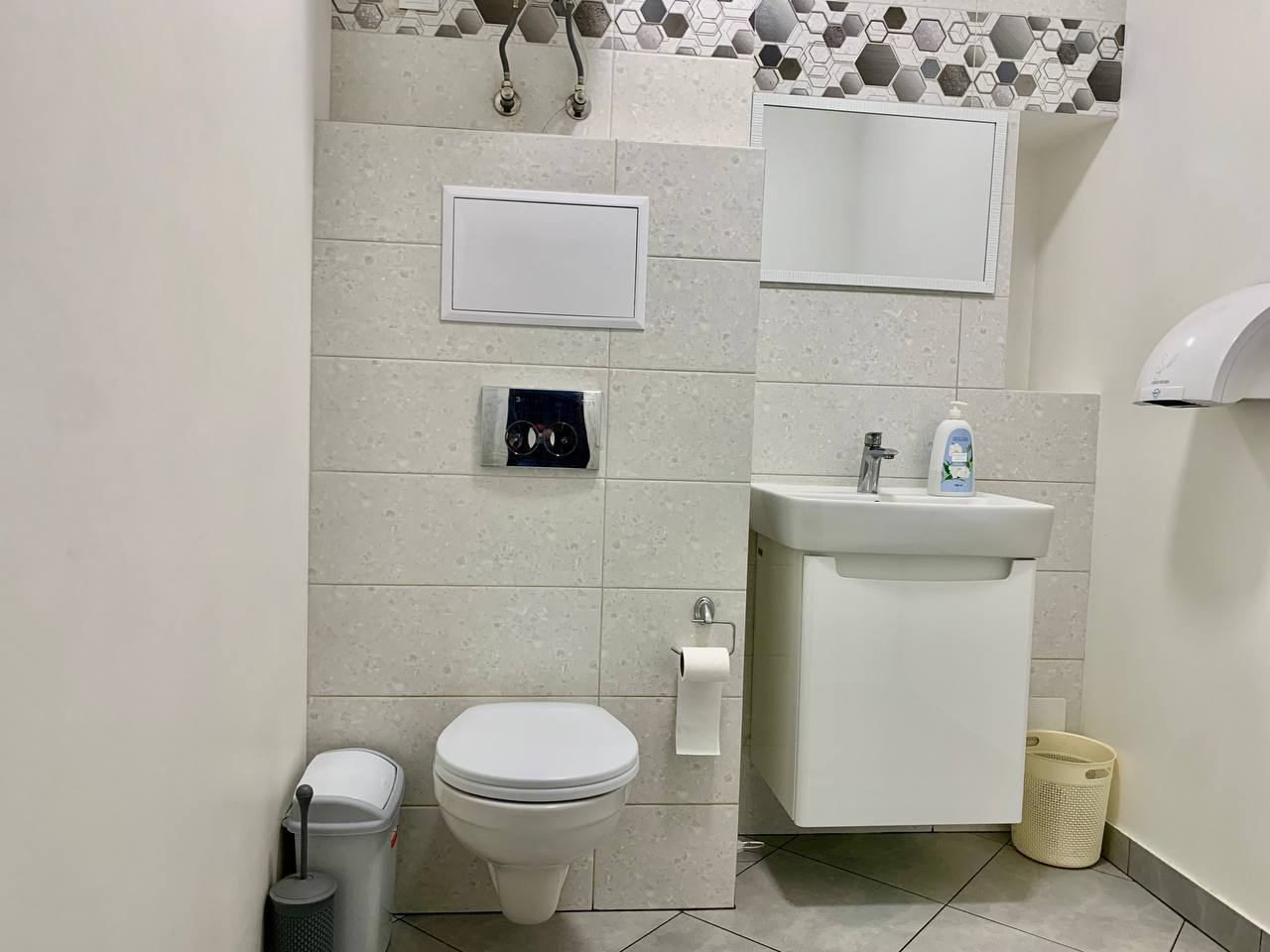 Аренда офиса 80 м², Дмитрия Яворницкого просп., 72
