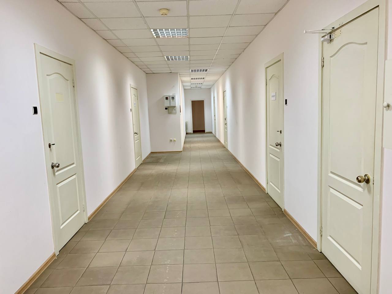 Аренда офиса 190 м², Андрея Фабра ул.