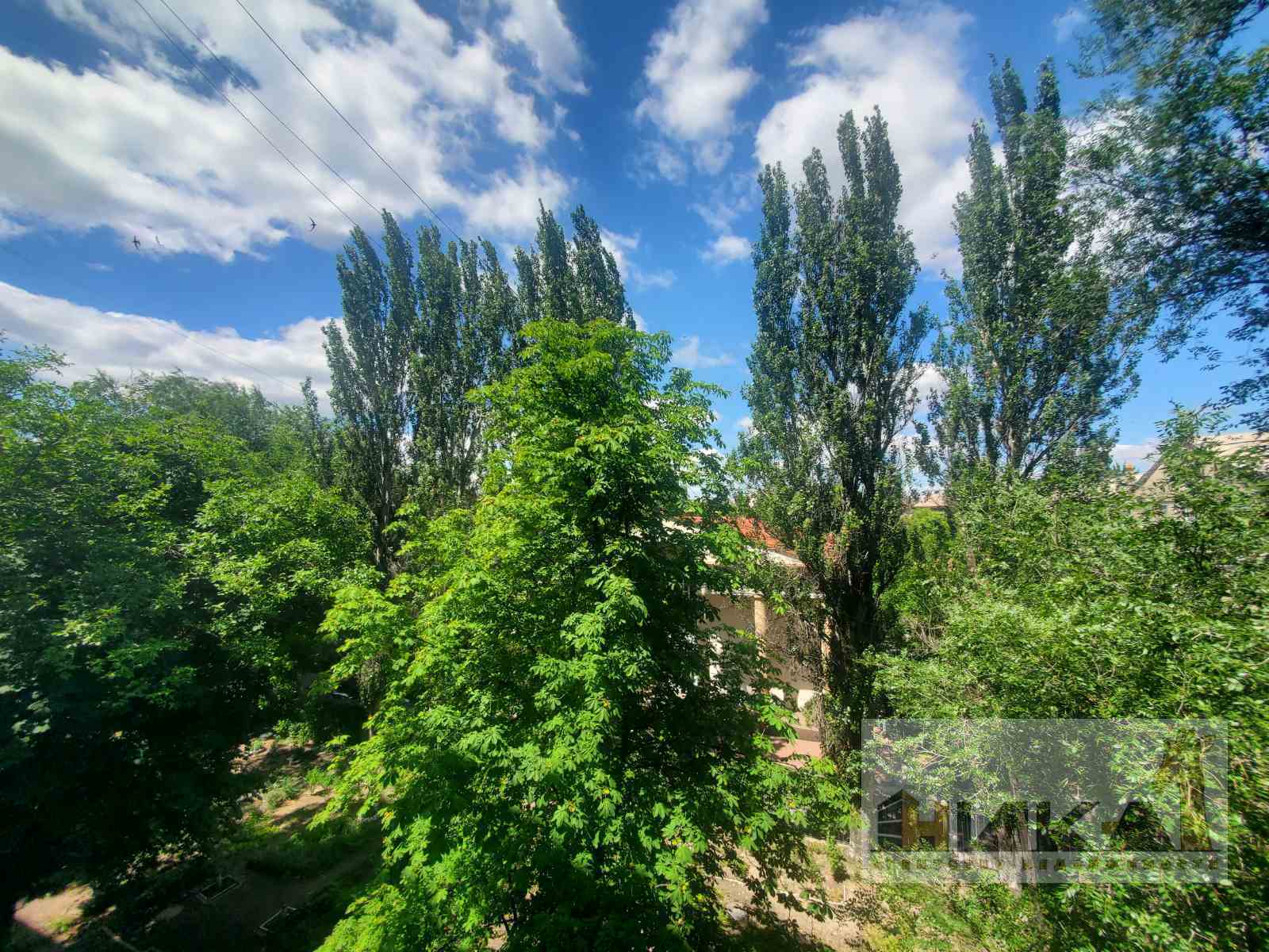 Продажа 3-комнатной квартиры 68 м², Независимой Украины ул.