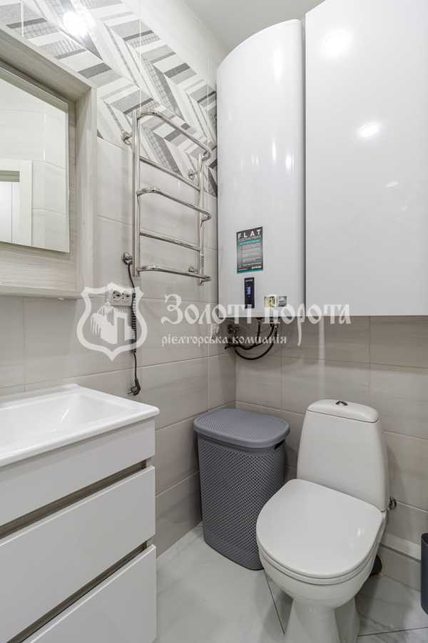 Продаж 1-кімнатної квартири 40 м², Михайла Максимовича вул., 26Г
