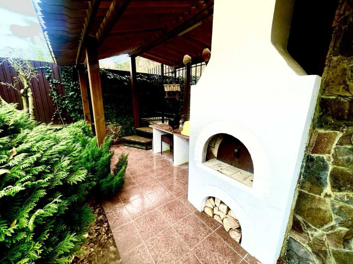 Продаж будинку 320 м², Зарічна