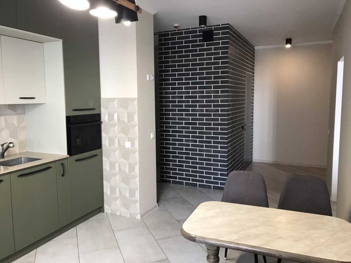 Оренда 3-кімнатної квартири 83 м², Олени Пчілки вул., 7