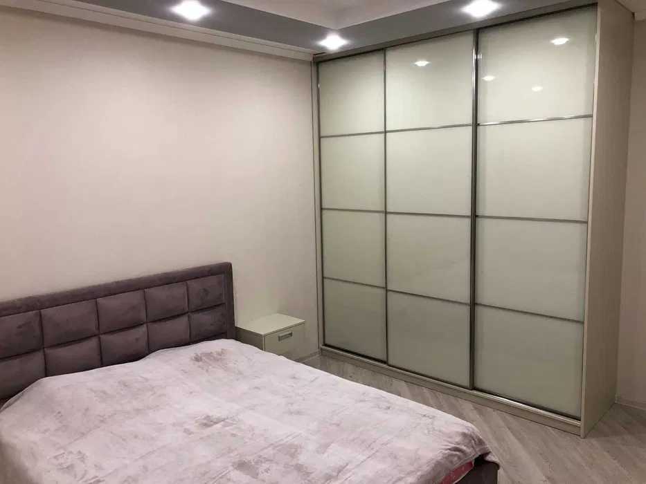 Оренда 3-кімнатної квартири 83 м², Олени Пчілки вул., 7