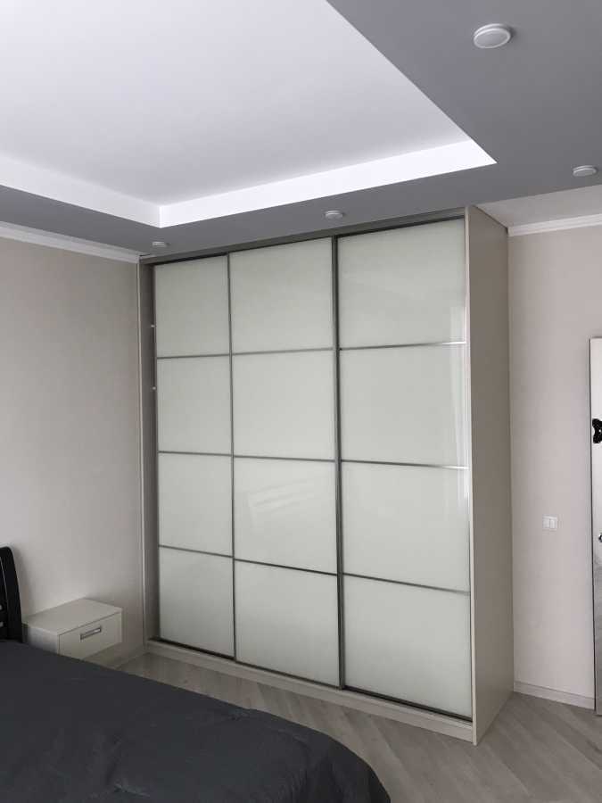 Оренда 3-кімнатної квартири 83 м², Олени Пчілки вул., 7