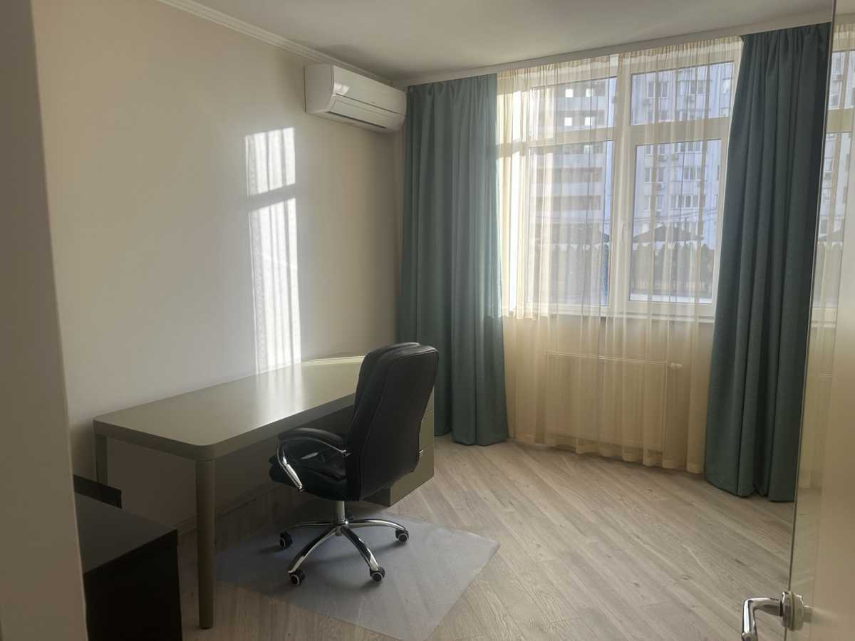 Оренда 3-кімнатної квартири 83 м², Олени Пчілки вул., 7
