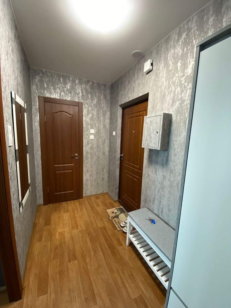 Аренда 1-комнатной квартиры 39 м², Академика Глушкова просп.