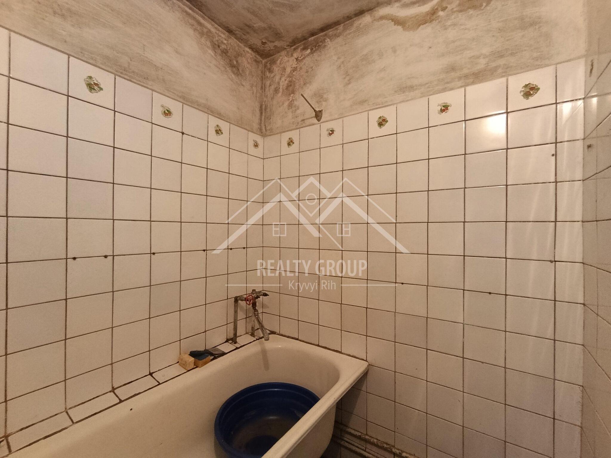 Продаж 1-кімнатної квартири 33 м², Сонячний вул., 35