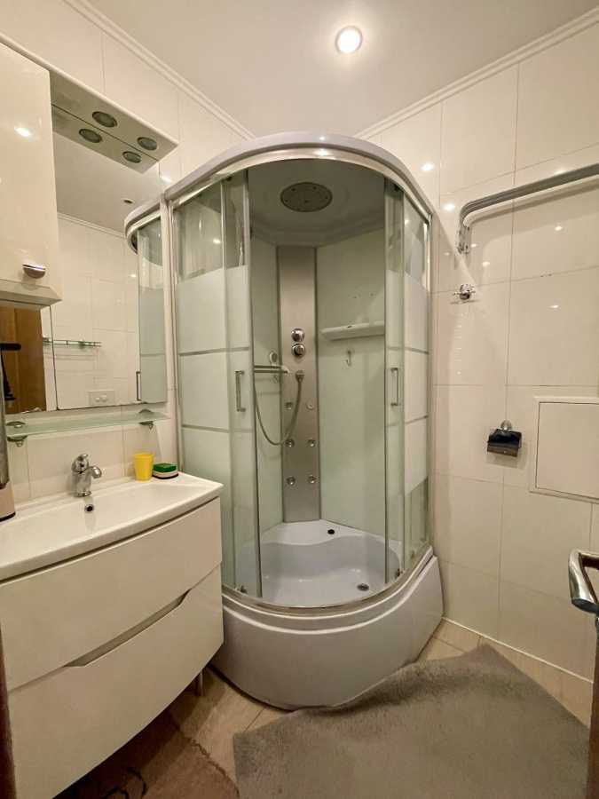 Аренда 2-комнатной квартиры 62 м², Бабкина ул., 12