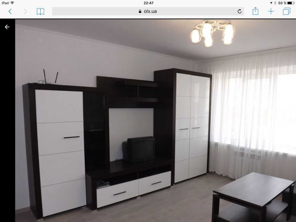 Продаж 1-кімнатної квартири 42 м², Доківська вул., 10 К1