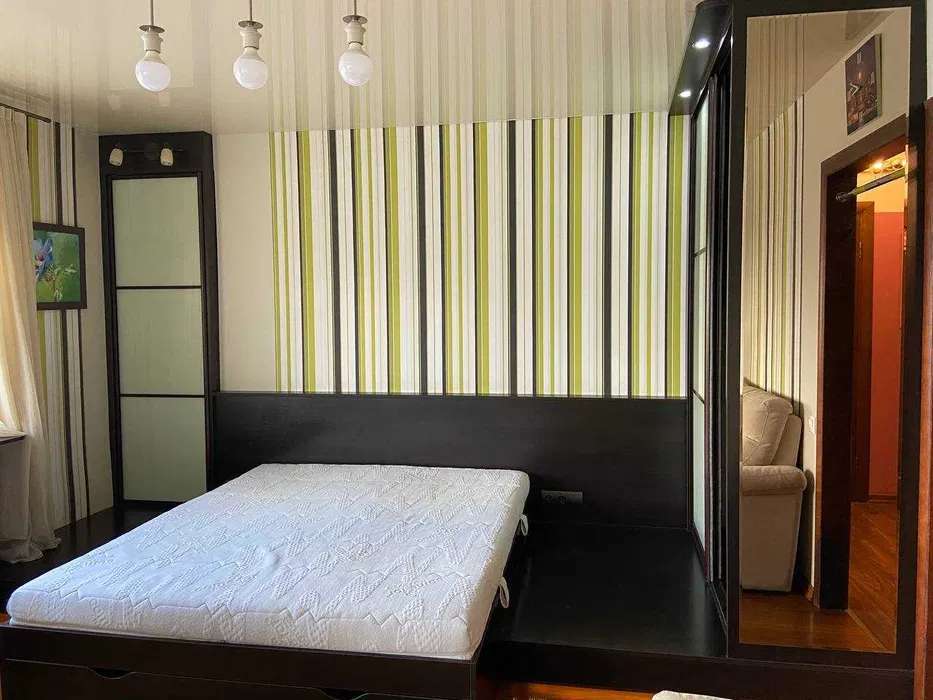 Продаж 2-кімнатної квартири 53 м², Маршала Малиновського вул., 25