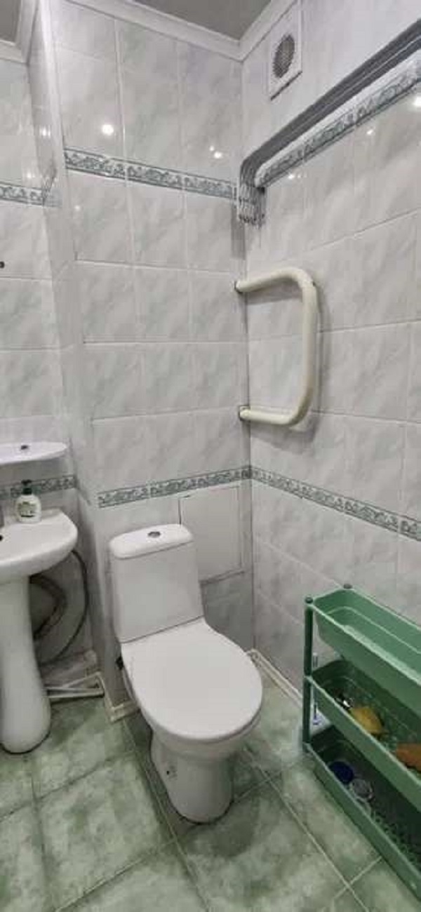 Продажа 1-комнатной квартиры 42 м², Митрополита Андрея Шептицкого ул., 7