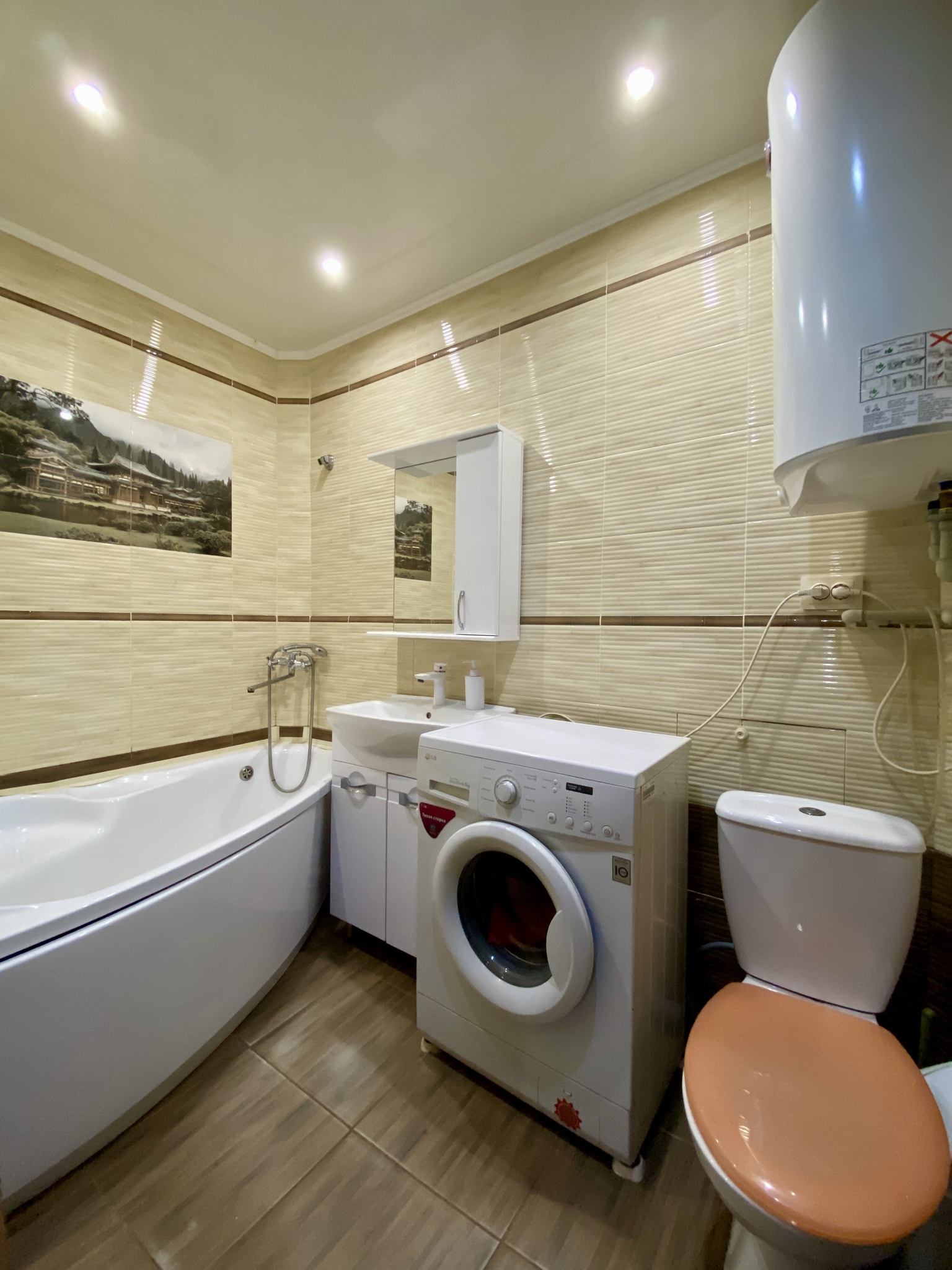 Продажа 4-комнатной квартиры 77 м², Глинки ул., 3
