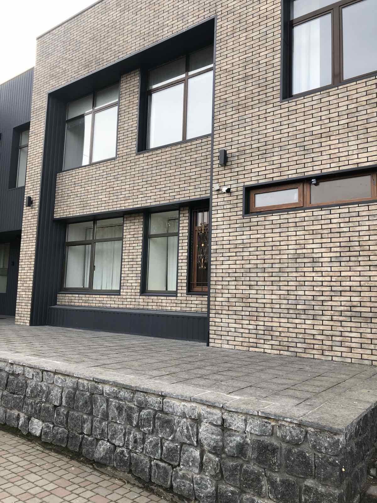 Продажа офиса 1100 м², Лукьяновская ул., 1