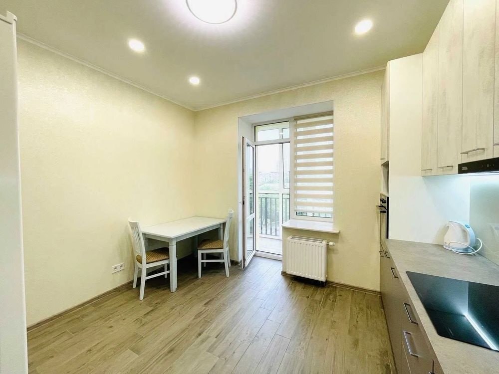 Аренда 1-комнатной квартиры 40 м², Коломыйский пер., 6