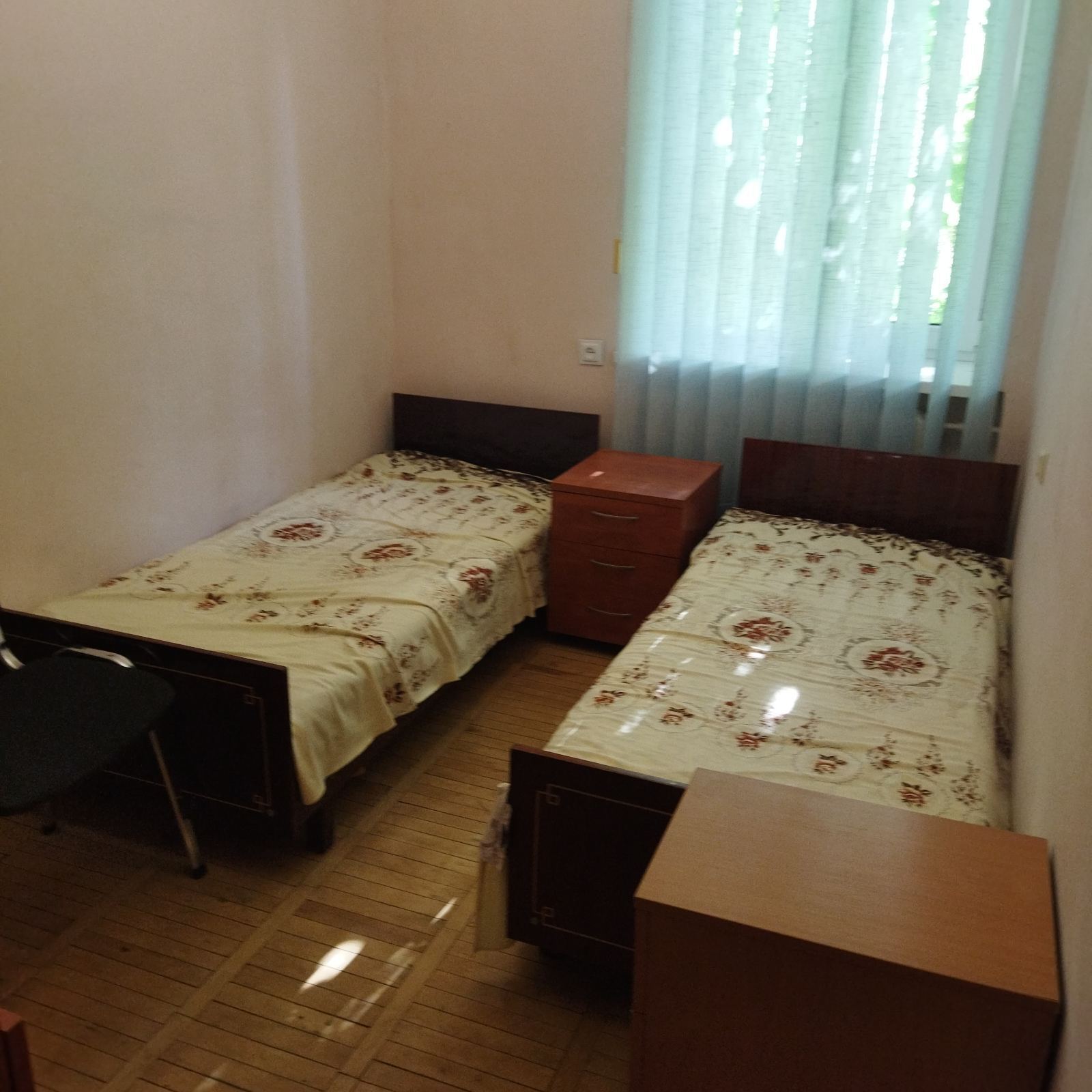 Оренда 3-кімнатної квартири 58 м², Воскресенська вул., 6А