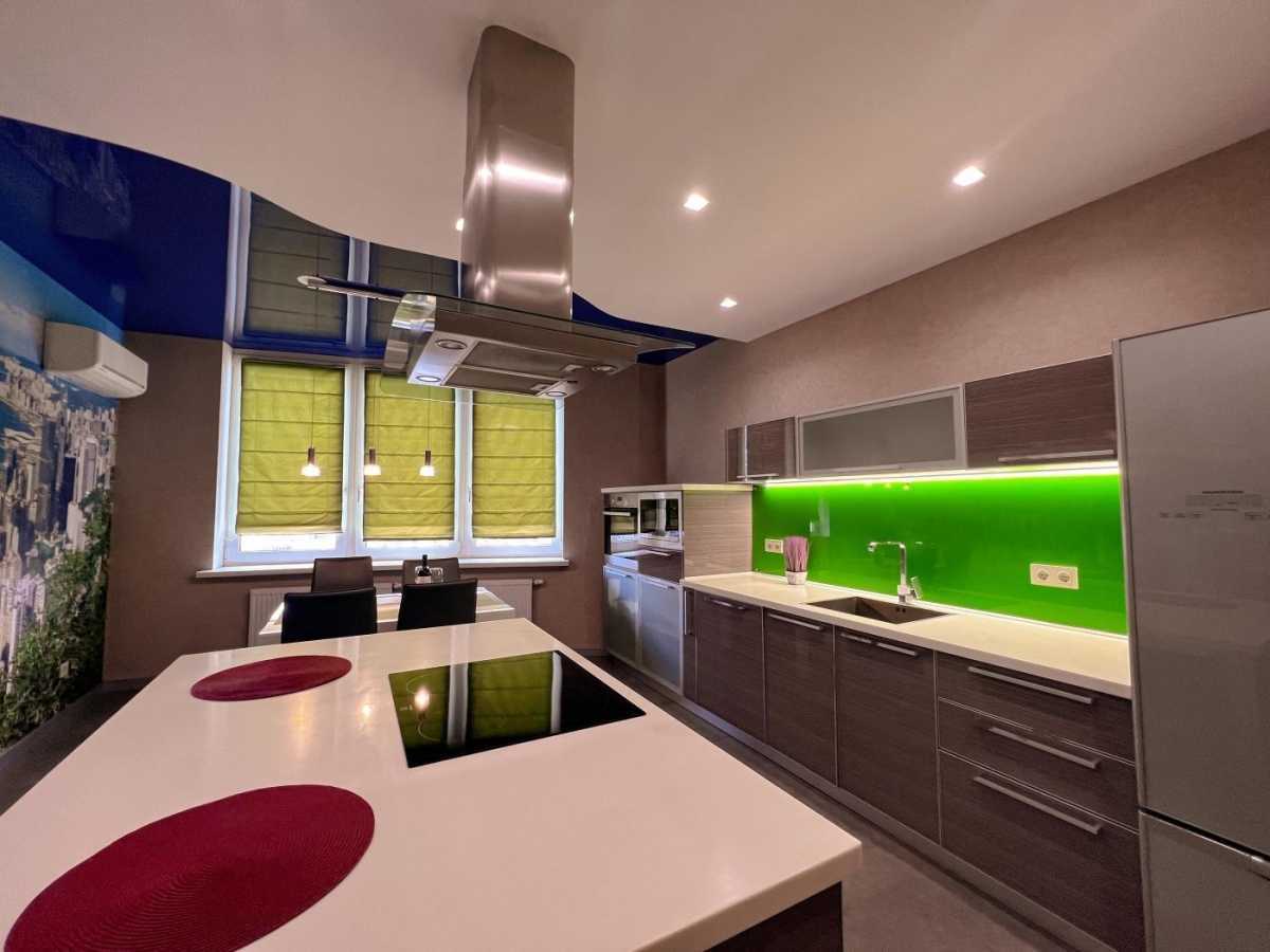 Аренда 3-комнатной квартиры 120 м², Валерия Лобановского просп., 150