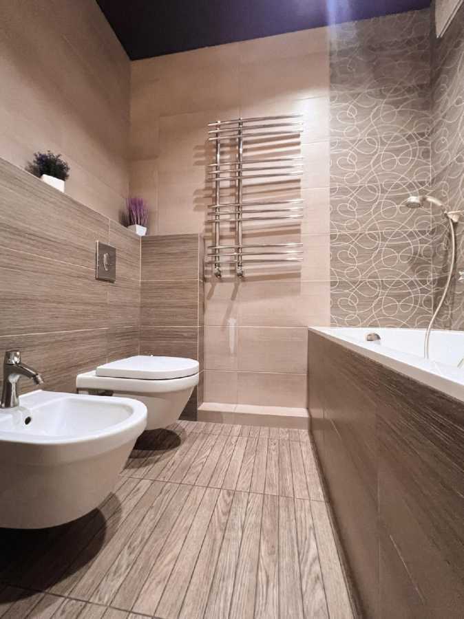Аренда 3-комнатной квартиры 120 м², Валерия Лобановского просп., 150